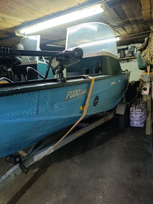 Човен Днепр, лафет та Меркурі 50.