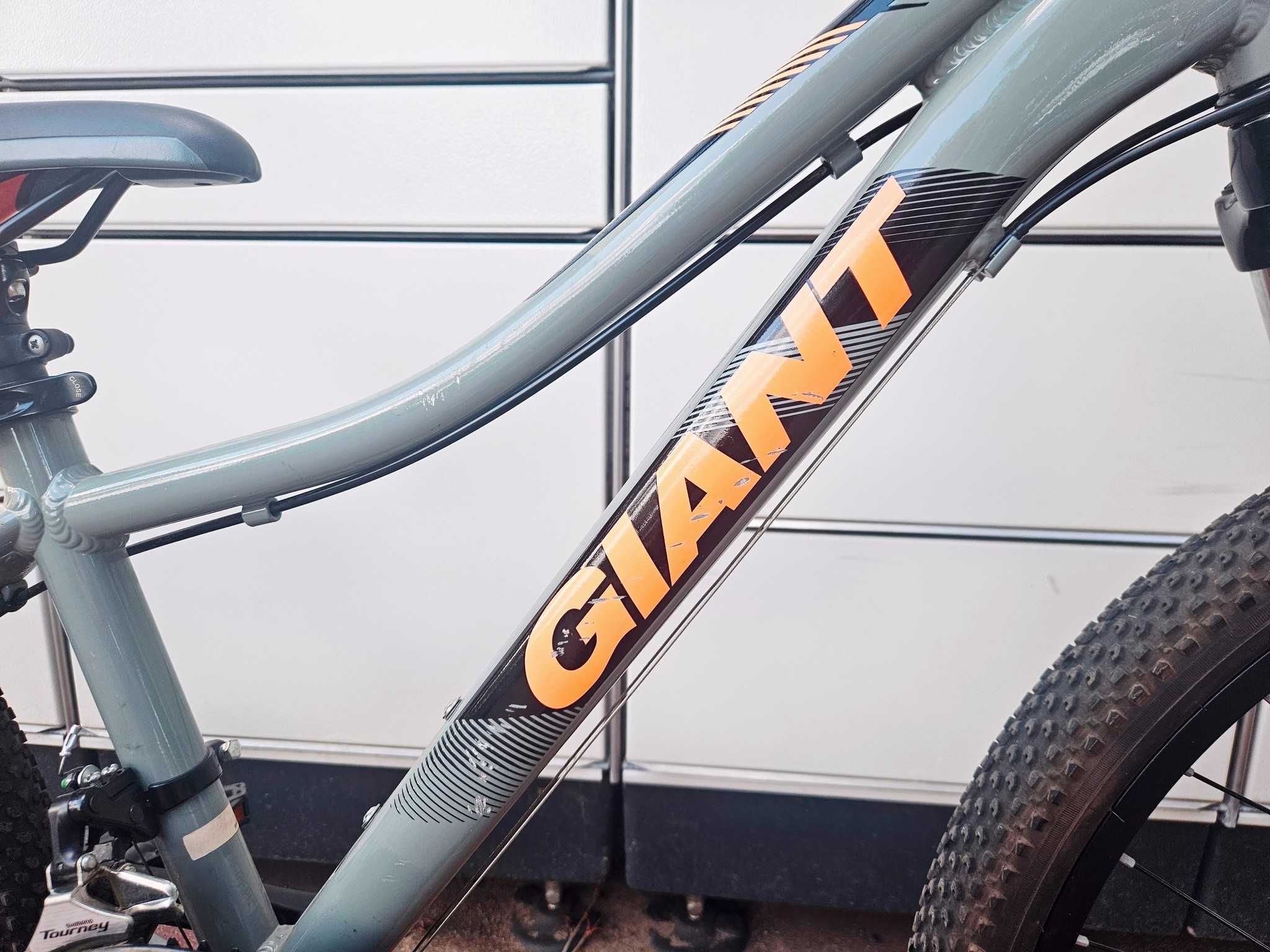 Rower dziecięcy GIANT XTC 24 Disc / Tarcze / 24" / Shimano 3x7