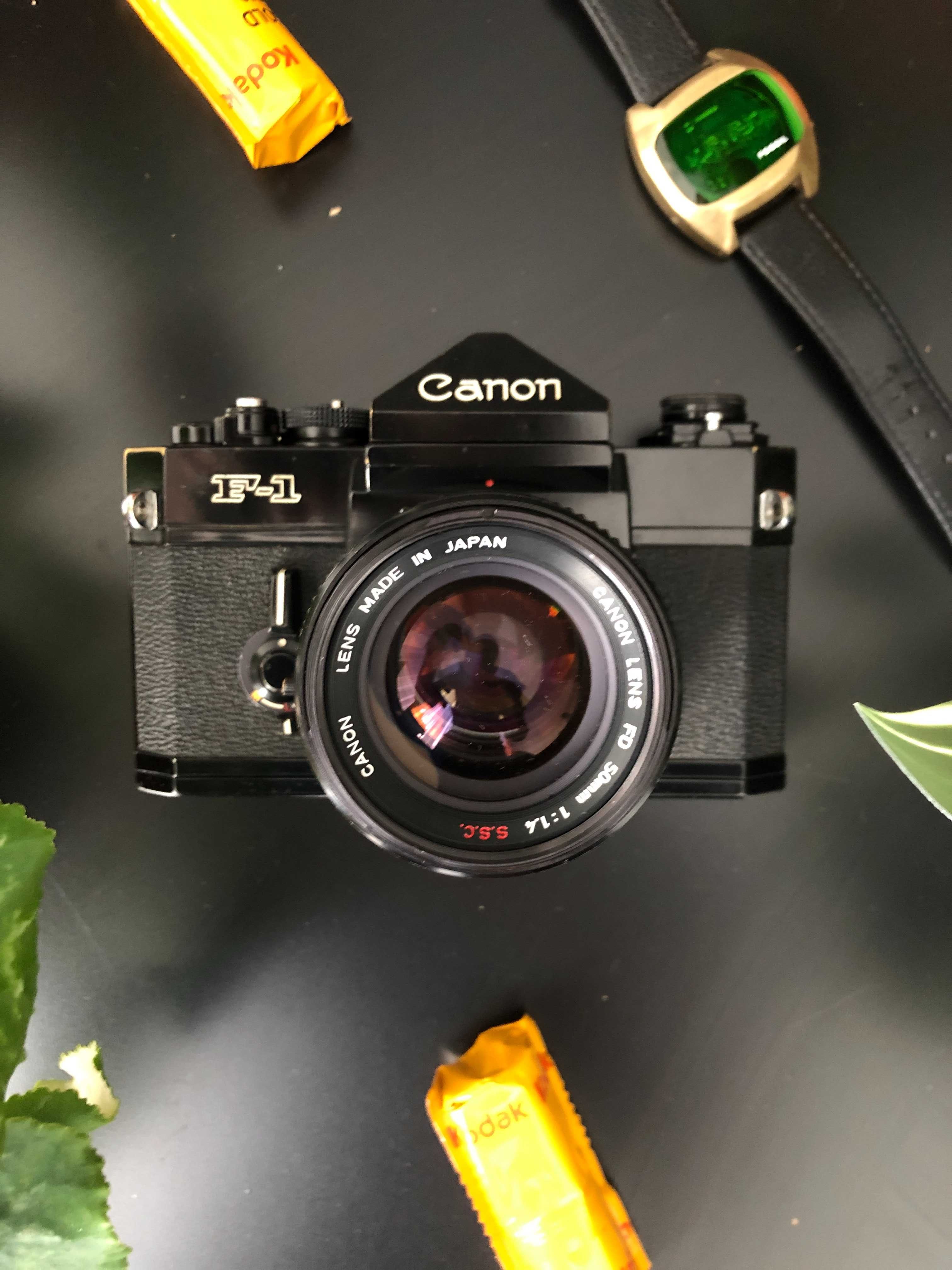 Фотокамера Canon F1 з Об'єктивом Canon FD 50mm f1.4 S.S.C