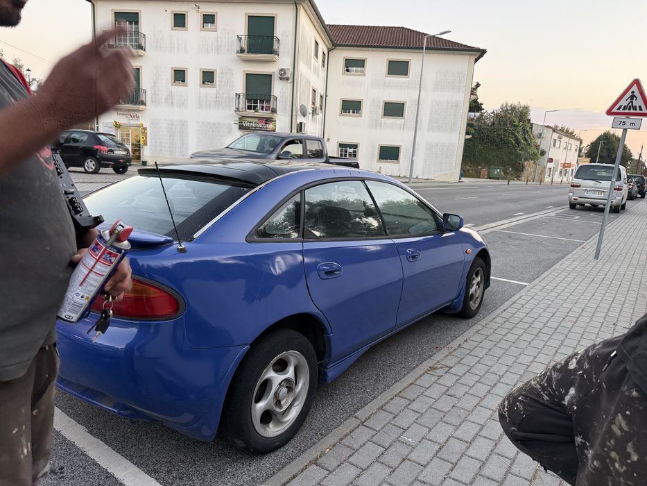 Vendo para desocupar e carros