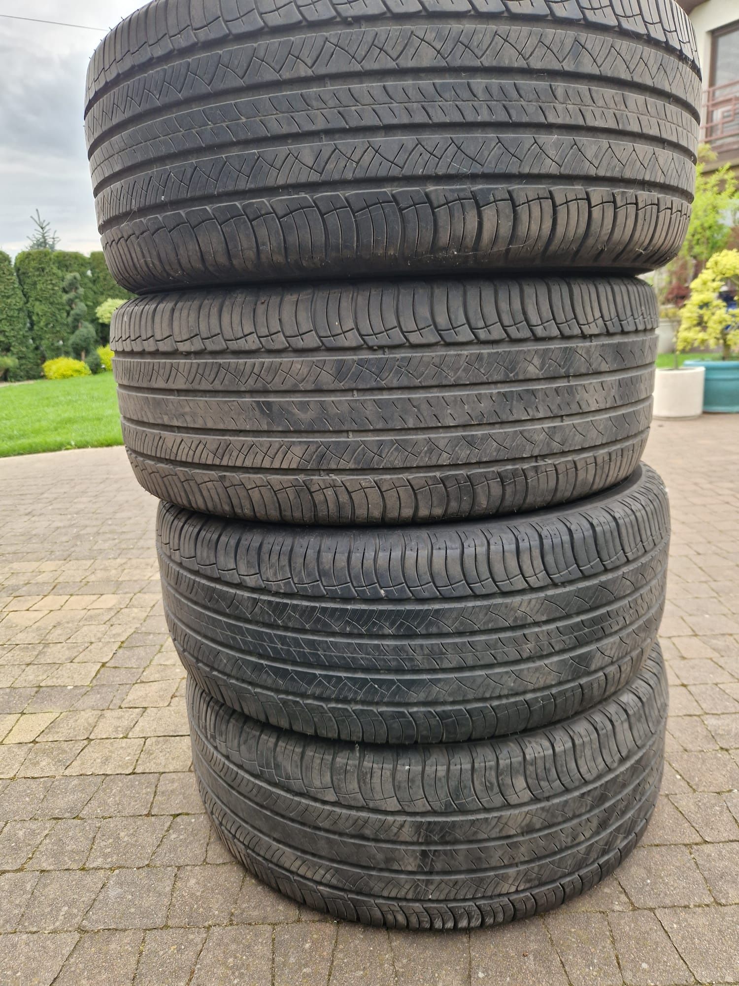 Opony Michelin rozmiar 235/55 R 17