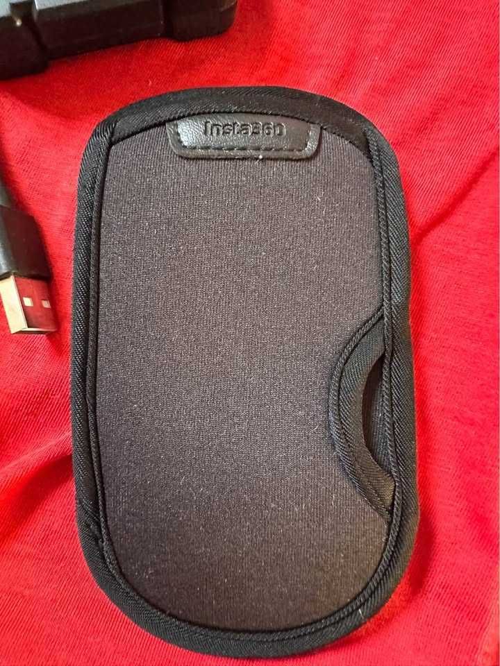 Câmara Insta 360 X3