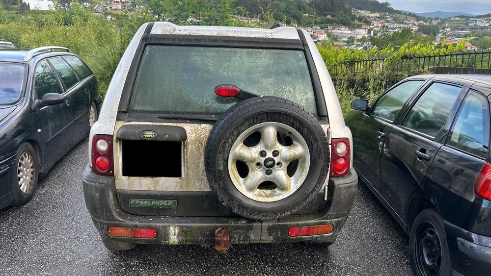LAND ROVER FREELANDER 2.0 TD Só Para Peças