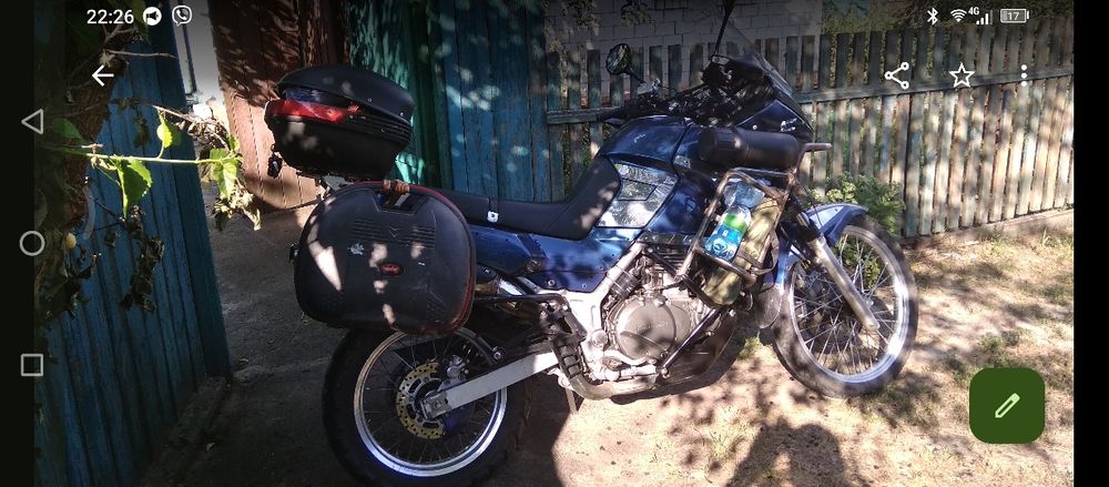 Kawasaki kle 500 з документами на ходу, технічно справний
Kawasaki KLE