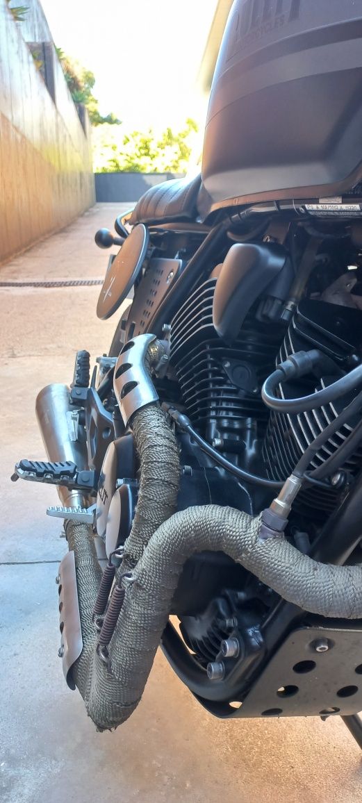 Bullit Bluroc V-Twin 250cc