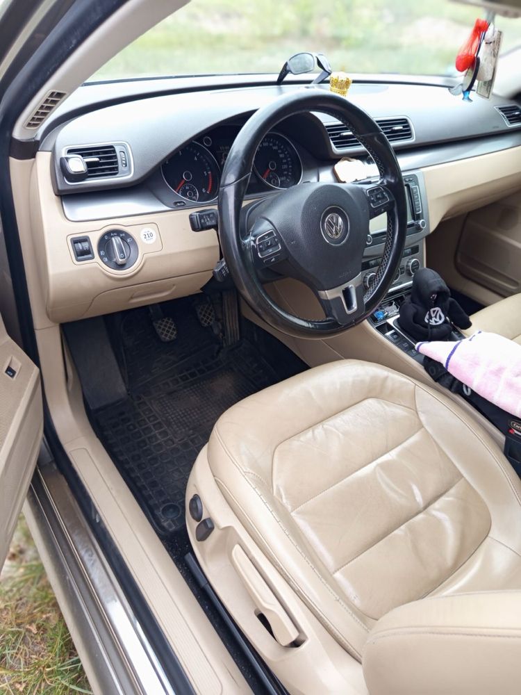 Volkswagen Passat B7
