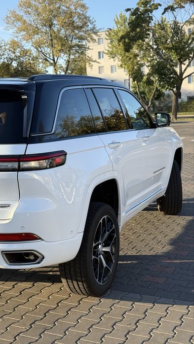 Jeep grand cherokee summit reserve 3.6 v6