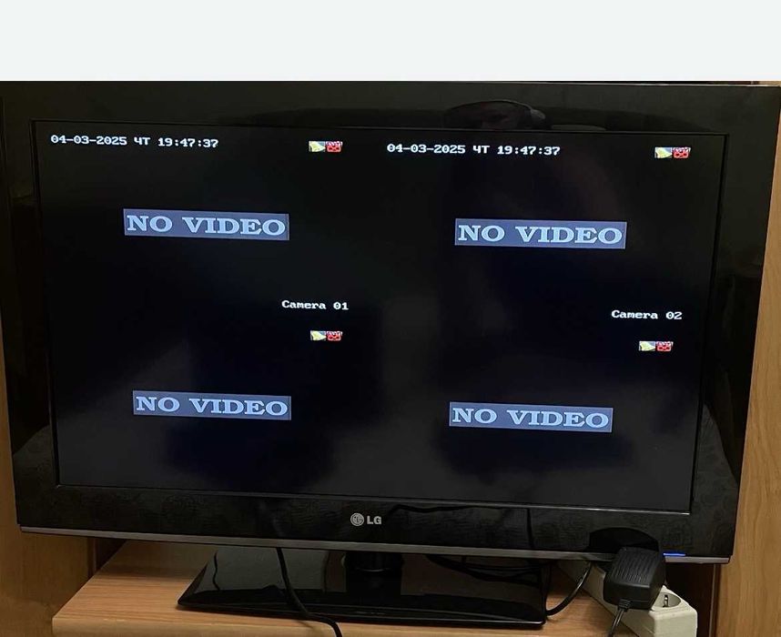 Видеорегистратор Hikvision DS-7204HFI-SH  HDD 1 TB