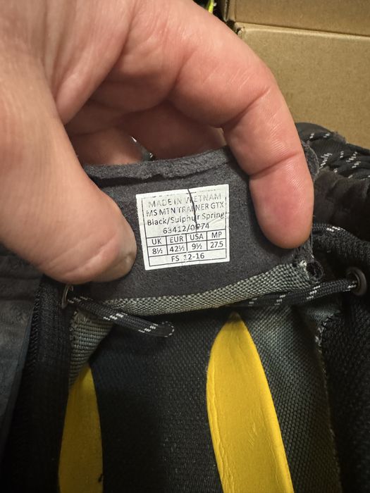 Чоловічі трекінгові кросівки salewa gore-tex 42,5(27,5см)