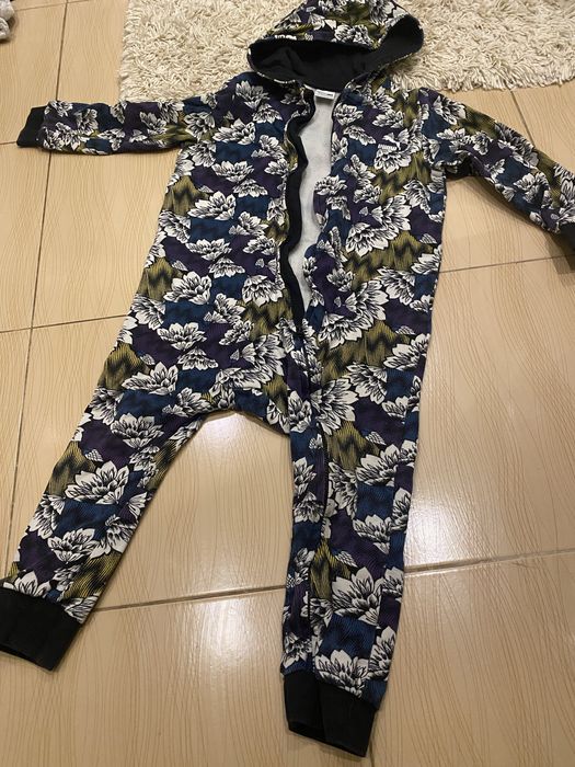 Carters puma 104 чоловічок на 3-4 роки комбінезон стильнячий