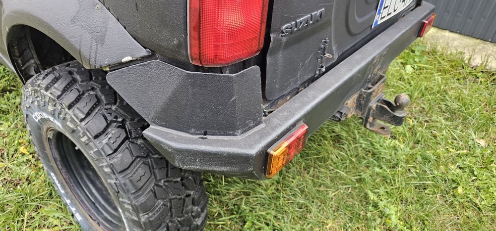 Suzuki Jimny 4x4 offroad 1.6 100KM lift, wyciągarka, zderzaki