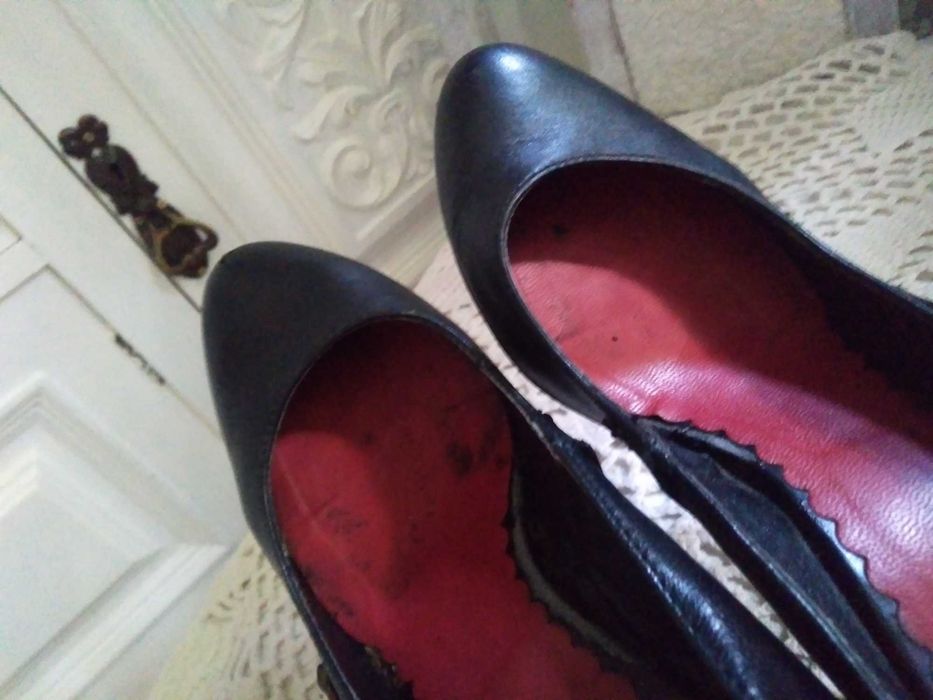 Skórzane półbuty czółenka damskie buty pantofle na obcasie rozmiar 38