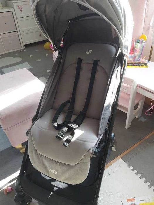 Wózek spacerowy joie tourist