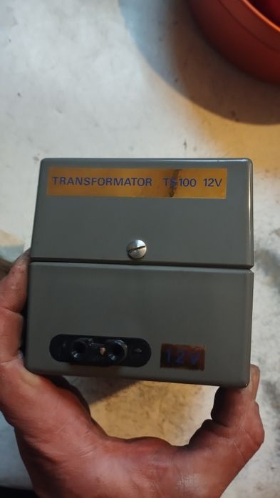 Transformator małej mocy stan jak nowy