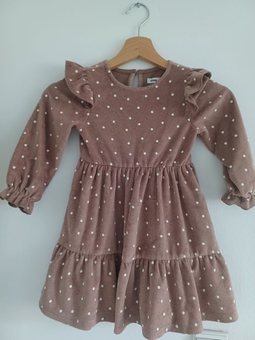 Sukienka rozmiar 110
