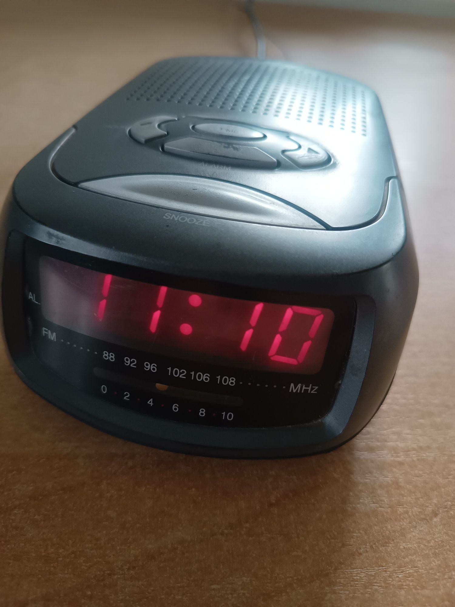 Radiobudzik elta