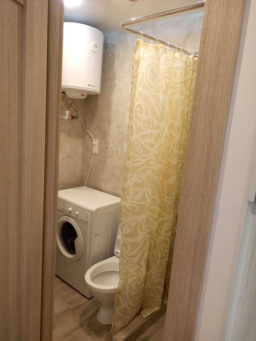 Центр.Госпіталь.м.Наукова поруч, сучасна квартира