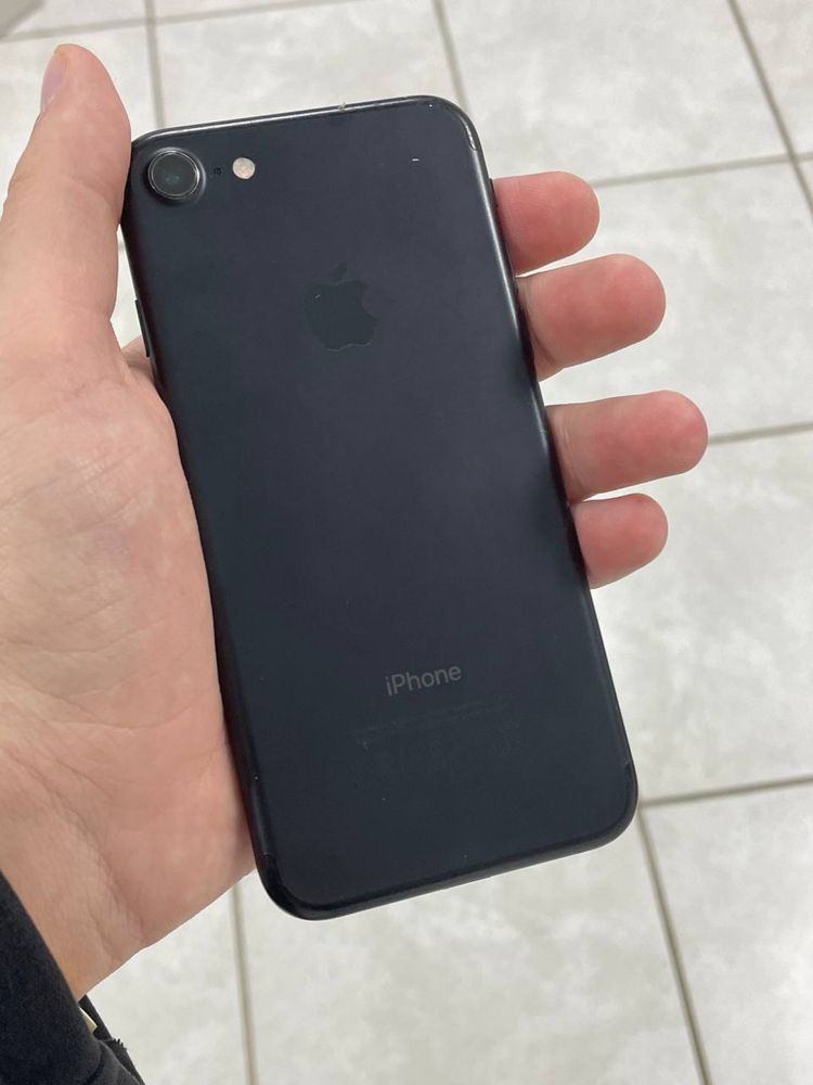 Iphone 7 32gb акумулятор 100%