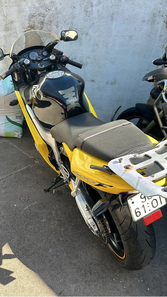 CBR600 F4 de 1999