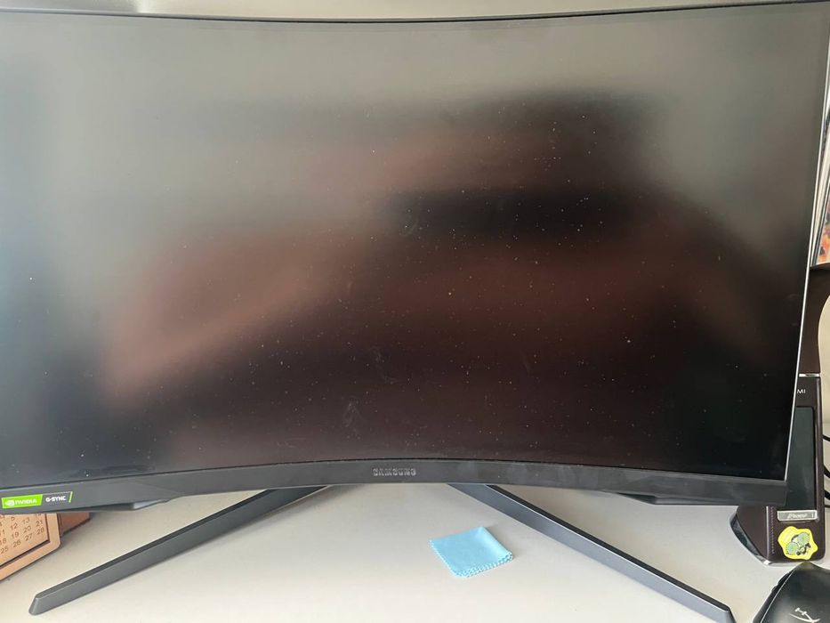 Монітор Samsung odyssey g7 27 240герц 2к VA