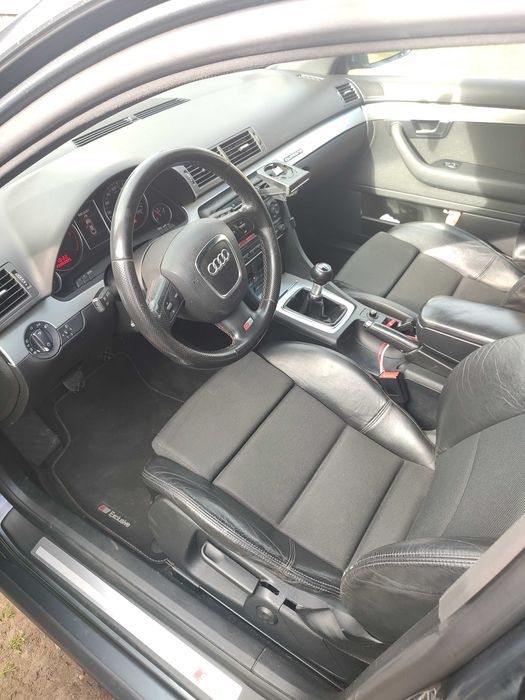Audi A4B7  2.0 tdi kombi