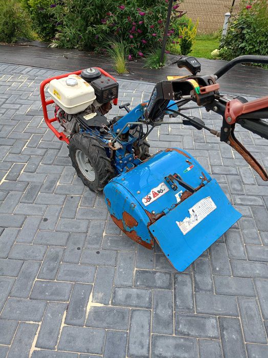 glebogryzarka dzik traktorek Honda ciągniczek BCS