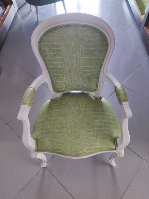 Cadeirões Novos - excelente qualidade