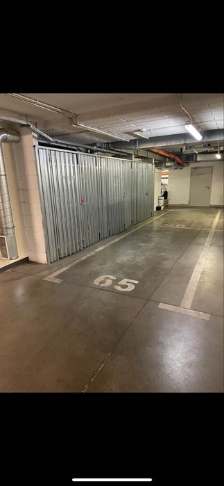 Podwójne  miejsce w garażu podziemnym i 3 boksy