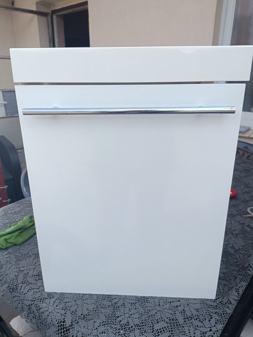 Szafka do WC lub łazienki