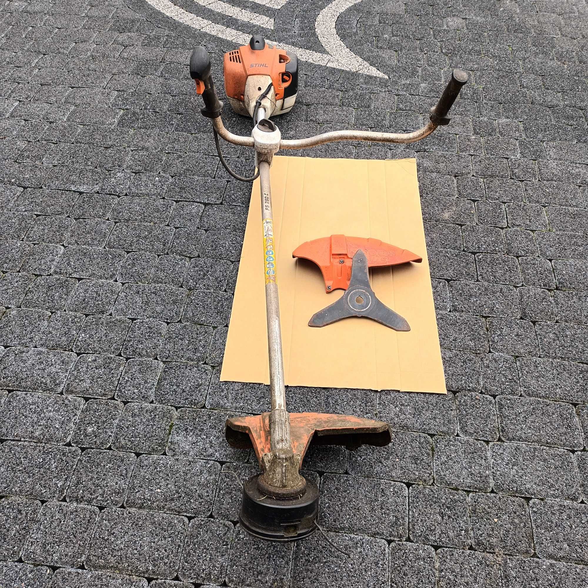 Kosa spalinowa Stihl FS260 C,  NAC Wielofunkcyjna