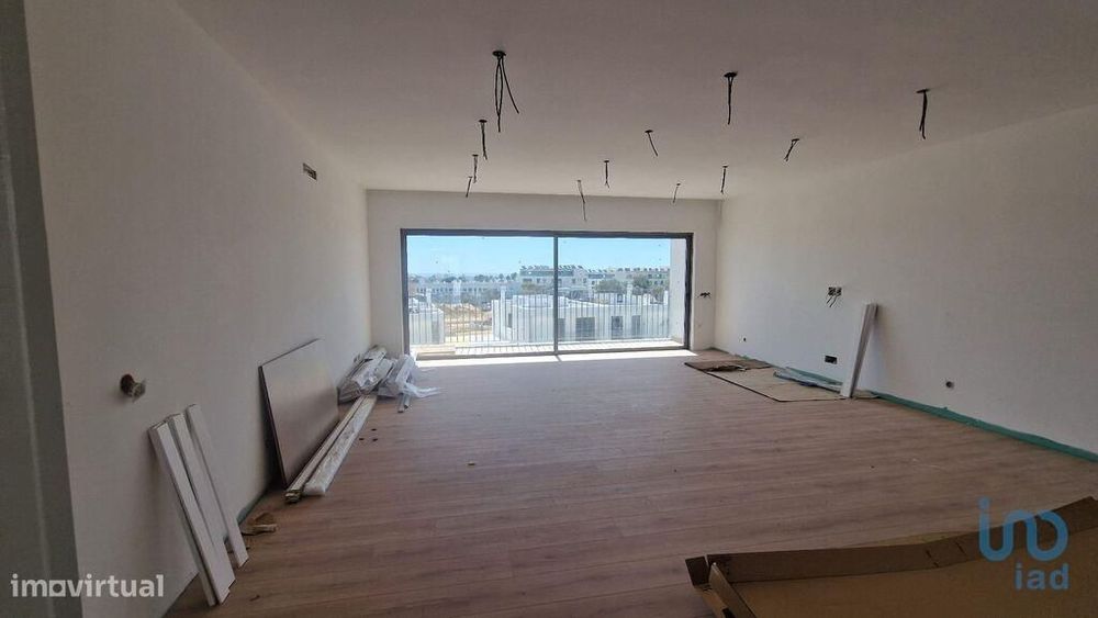 Apartamento T3 em Moncarapacho e Fuseta de 114,00 m2