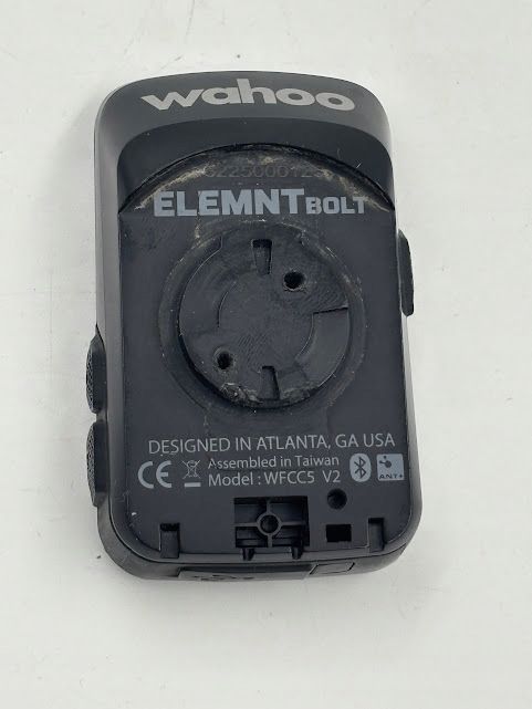 uszkodzony licznik rowerowy bezprzewodowy wahoo fitness elemnt