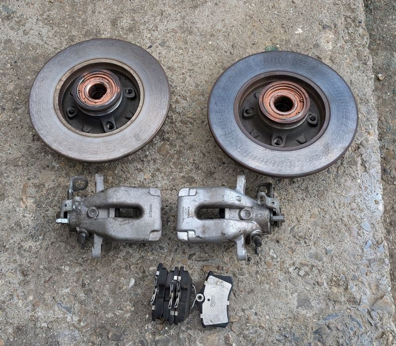 Диски тормозні , супорт Пежо 307  Сітроен С4