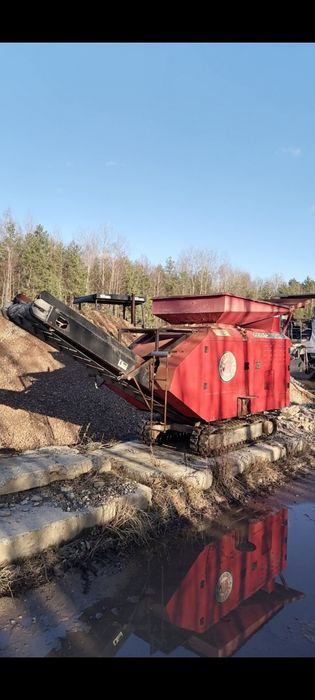 Kruszarka RED RHINO 5000 mobila na gąsienicach samobieżna + separa