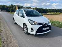 Toyota Yaris 1,4 90 koni 6 biegów 5d