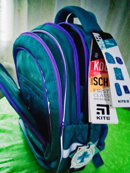 Новий Рюкзак бренду "Kite".  Ціна 1200грн