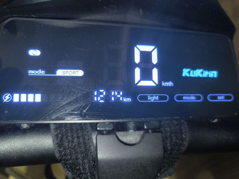 Електросамокат Kukirin G2