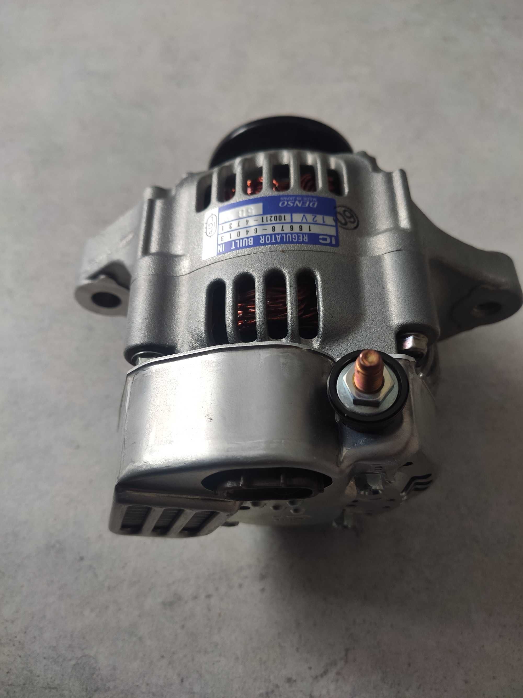 Alternator Denso 12V 40A 60A Kubota D1005 D1105 D902  D722 D905 V1505