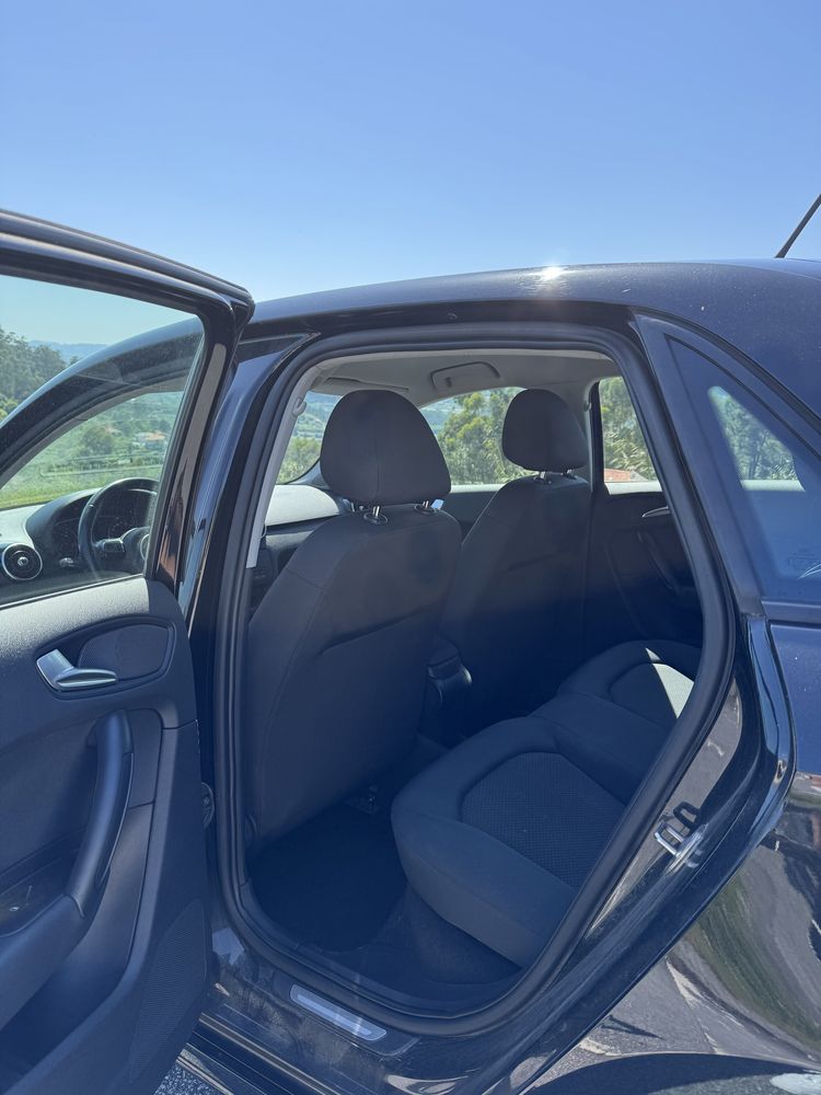 Audi A1 Sportback 1.6TDI S-Line