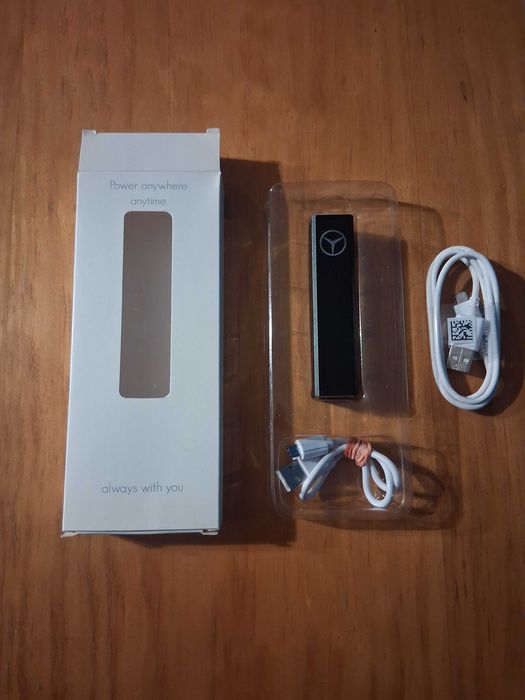 Power bank thazer Mercedes Benz 2200 Mah