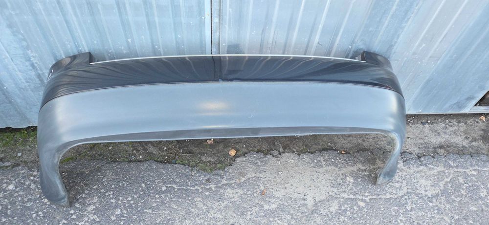 Zderzak tył Audi A4 B6 Kombi LZ9W