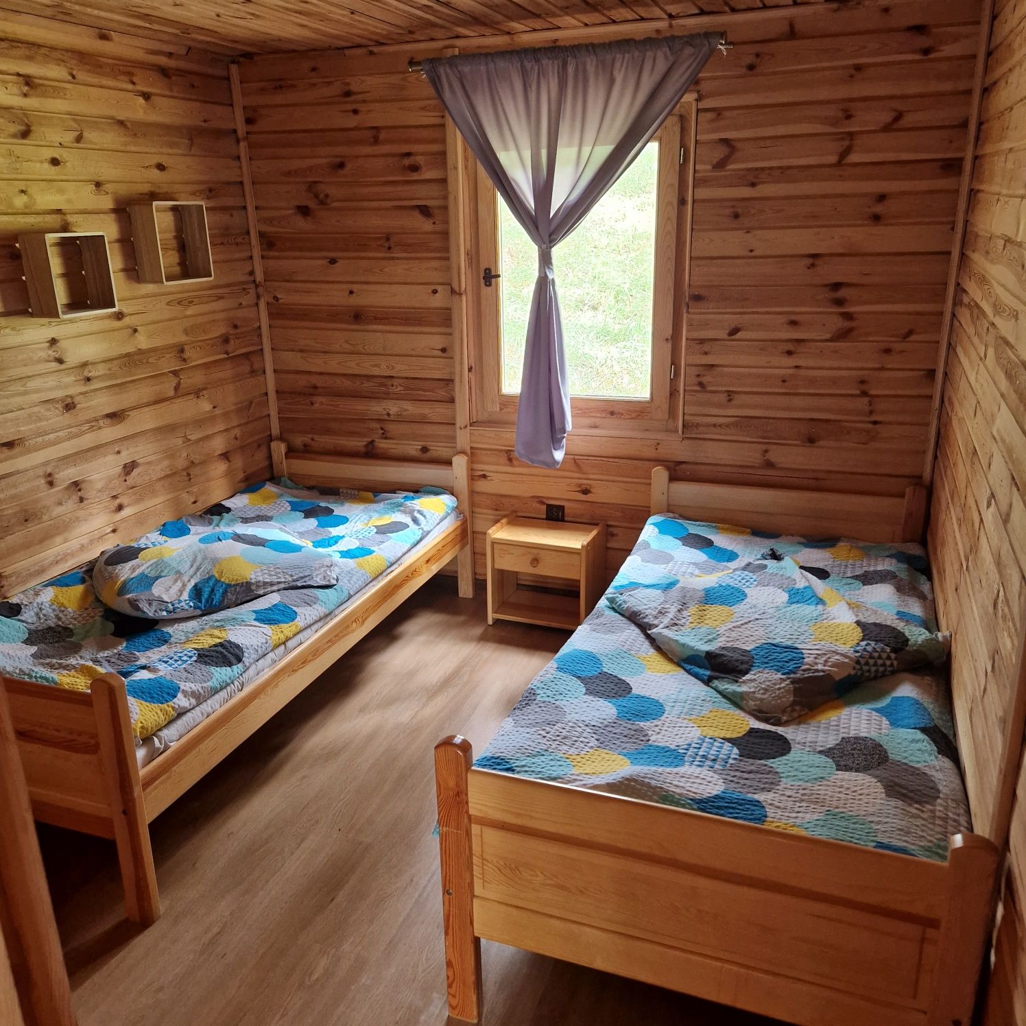 Domek nad jeziorem z własną linią brzegową , apartament, kwater