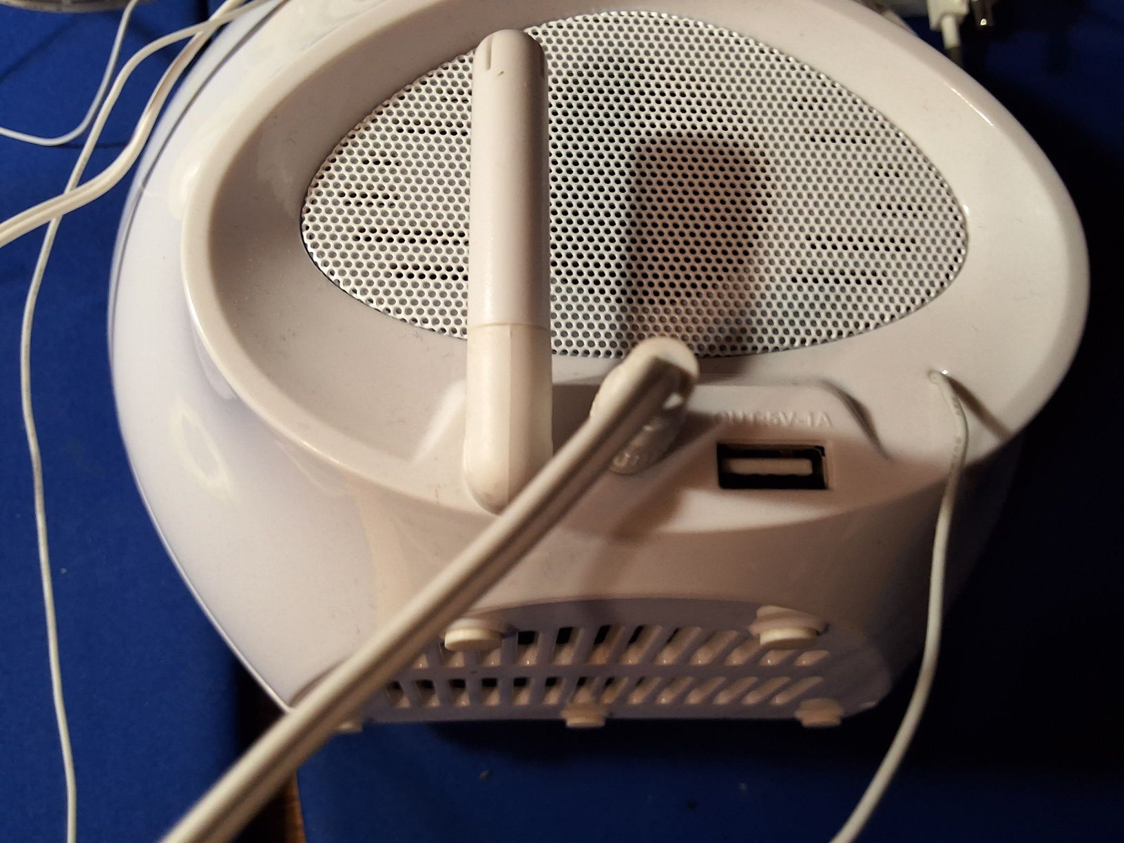 Rádio despertador de cabeceira