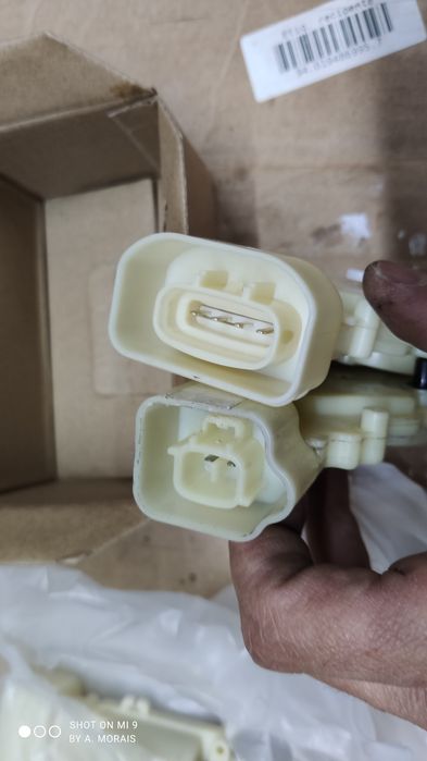 Motores de fecho central Toyota Yaris