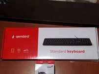 Teclado e rato novos