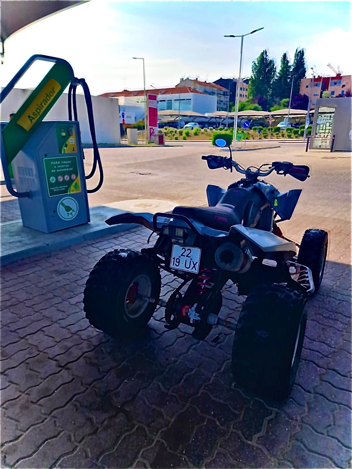 Polaris predator 500