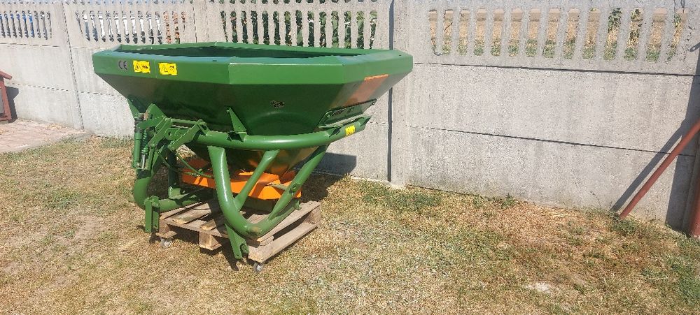 Rozsiewacz Amazone zaf 803