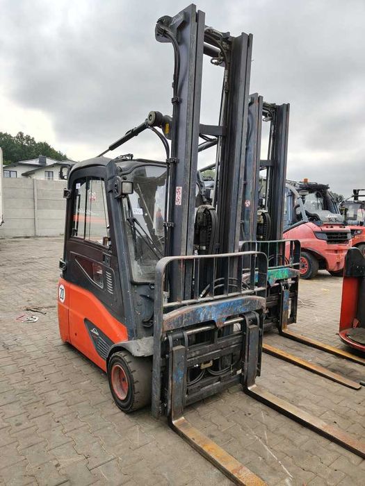 Wózek widłowy Linde E20 udźwig 2000kg 2018 rok TRIPLEX
