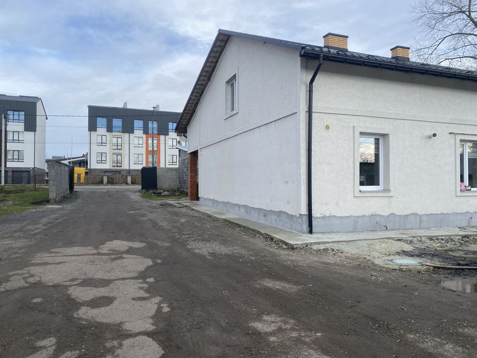 Продам будинок хороше розташування для бізнесу єОселя