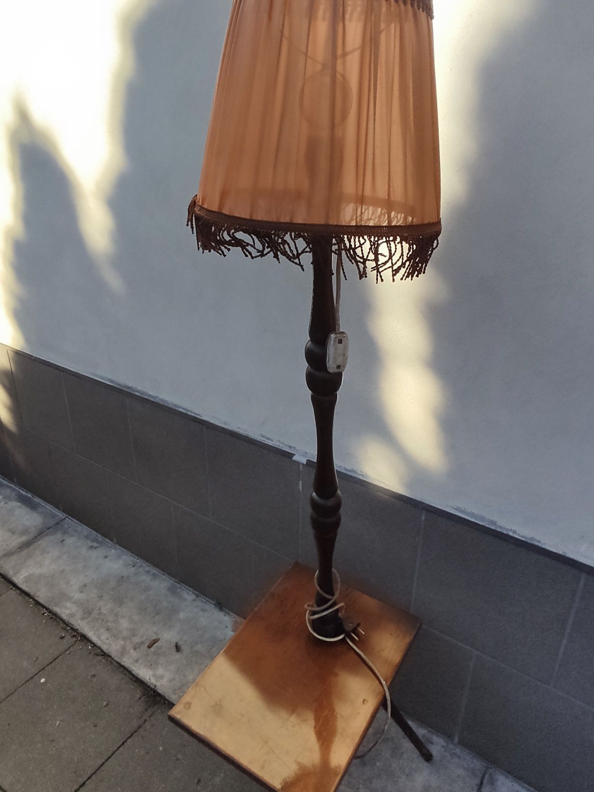 Lampa podlogowa PRL